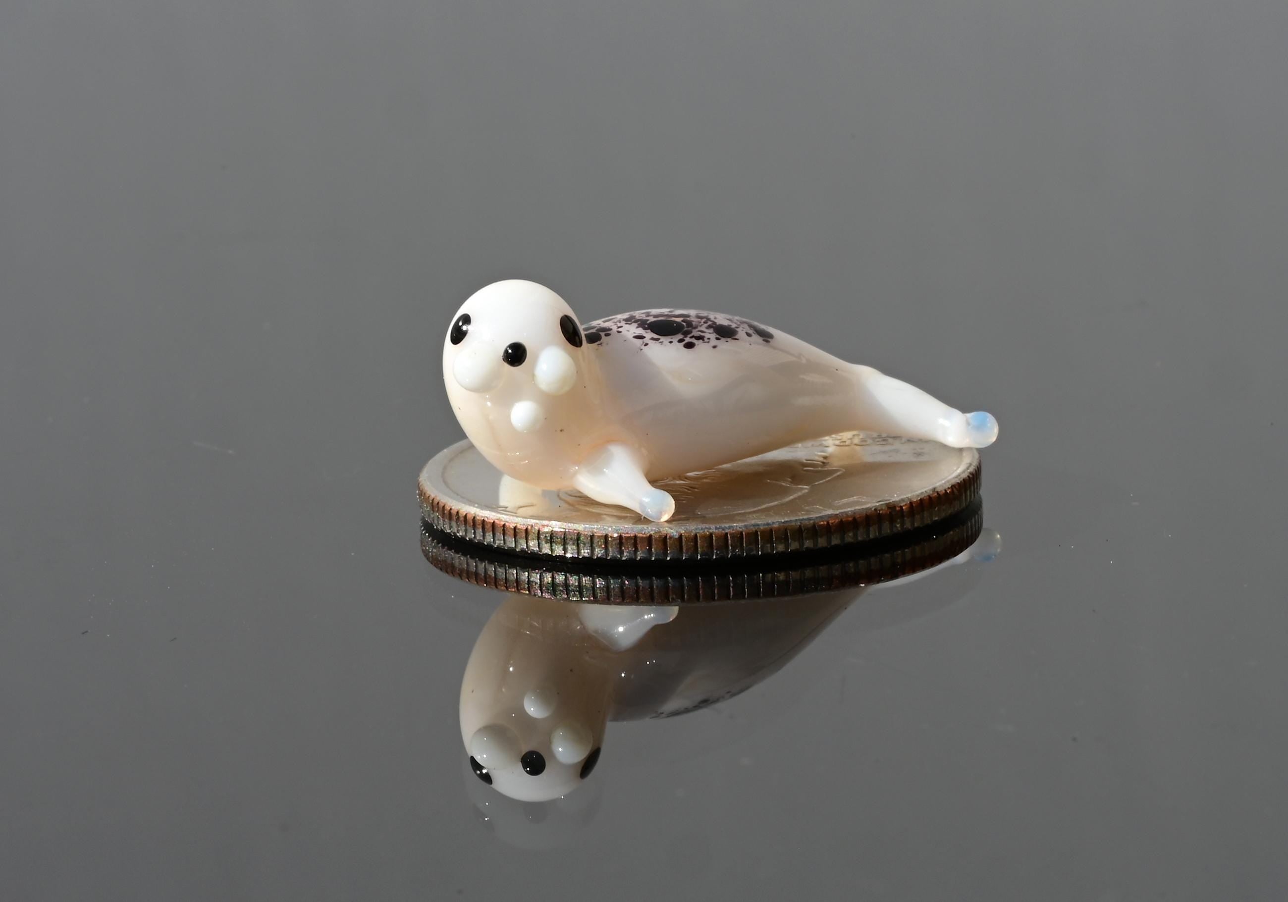 Miniature Glass Seal Figurine: Hand-Blown Collectible Sculpture