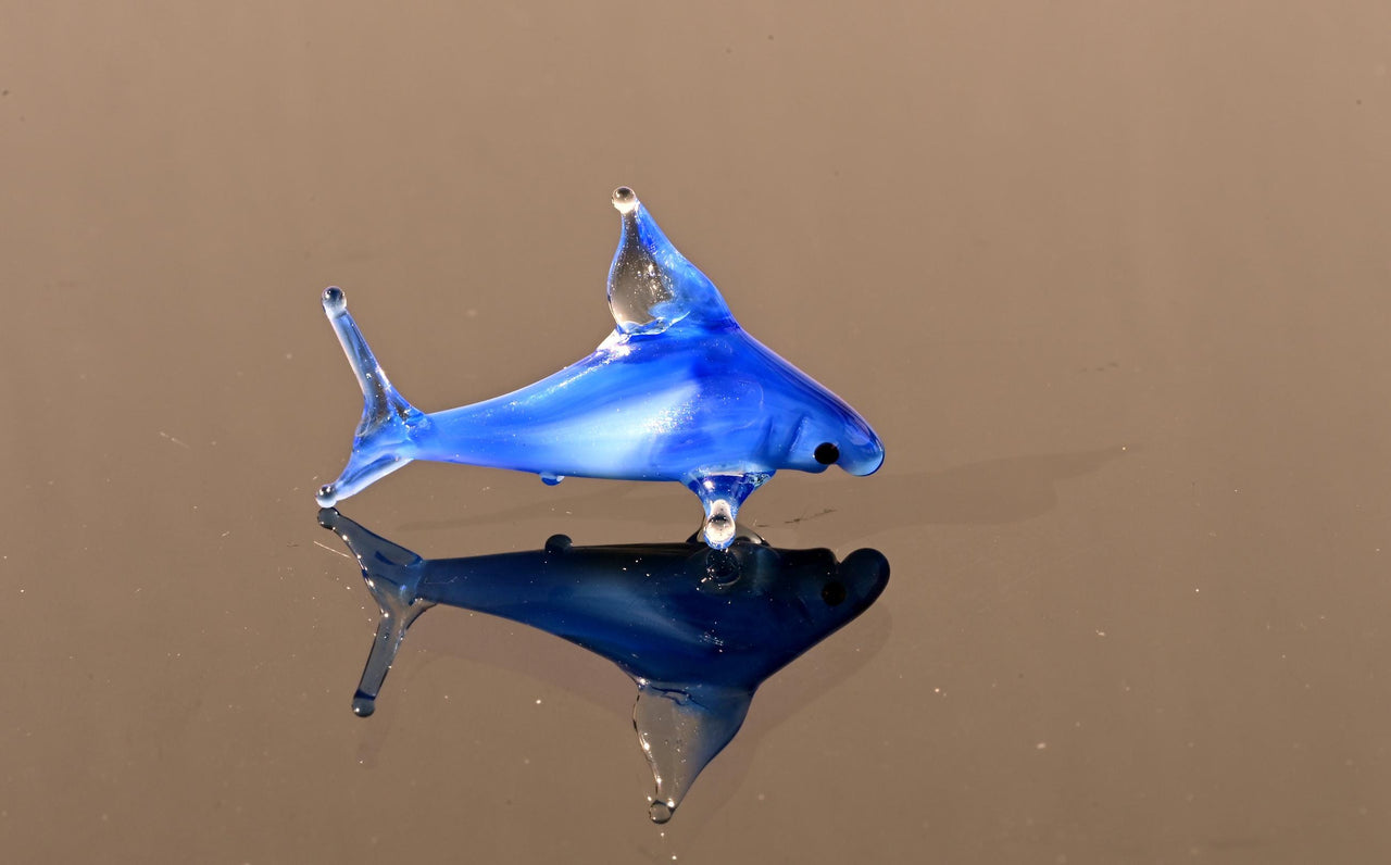 Tiny Glass Animals, Shark Gifts, Mini Glass Animals, Shark Decor, Shark, Glass Fish, Murano Glass Fish, Shark Art, Glass Animals