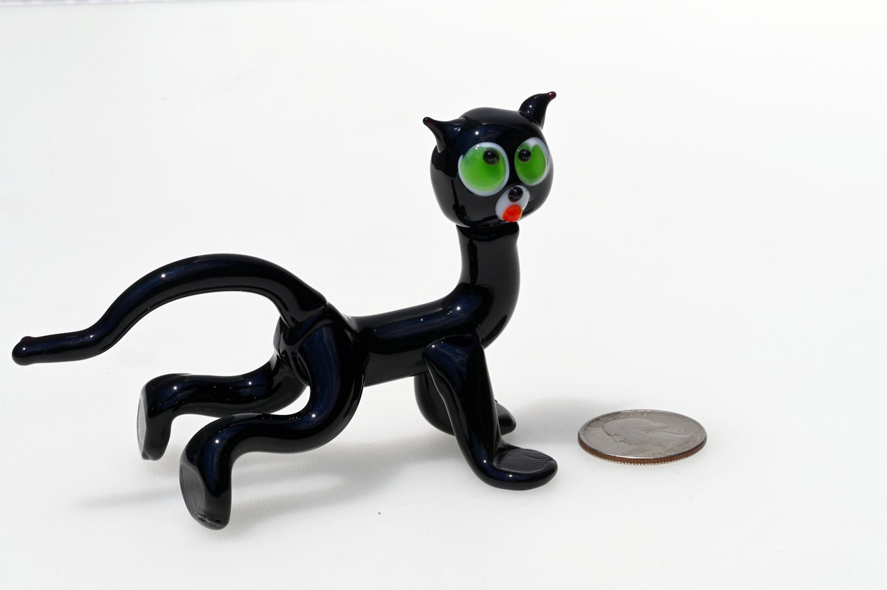 Glass Black Cat Figurine: Green Eyes, Handmade Flame Work