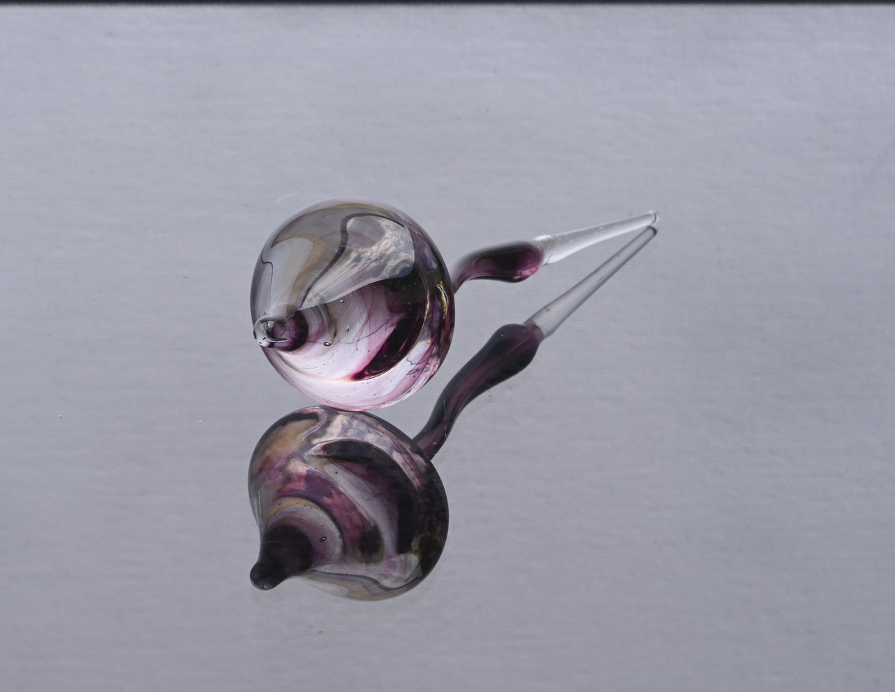 Hand-Blown Purple Glass Mushroom Decor: Weatherproof Flower Pot Ornament