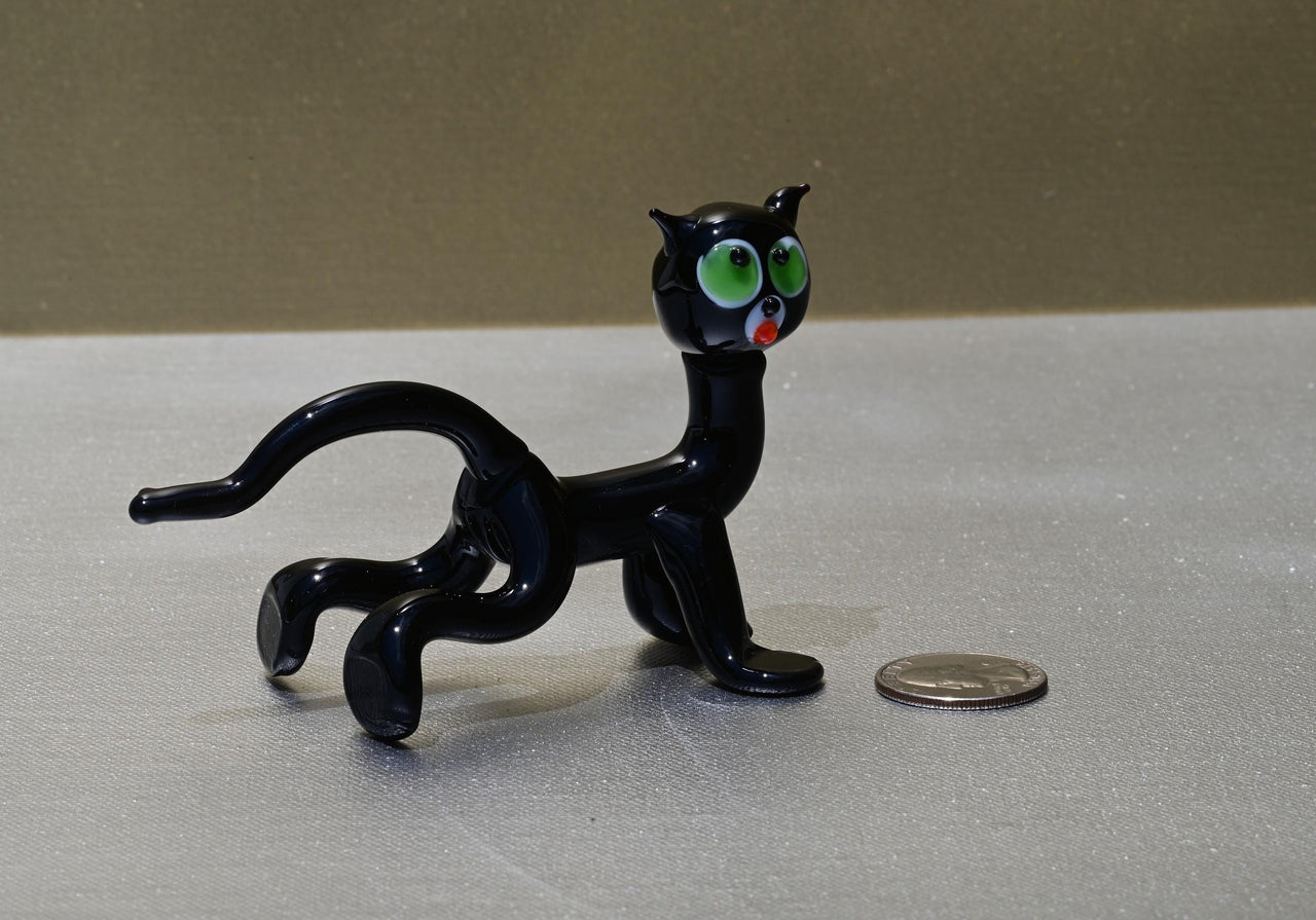 Glass Black Cat Figurine: Green Eyes, Handmade Flame Work