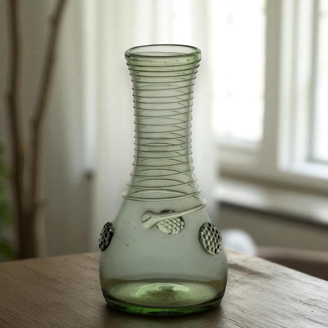 Handmade Forest Glass Bud Vase – č. 6 Váza Úzká – Luxury Green Narrow Vase for Glass Flowers