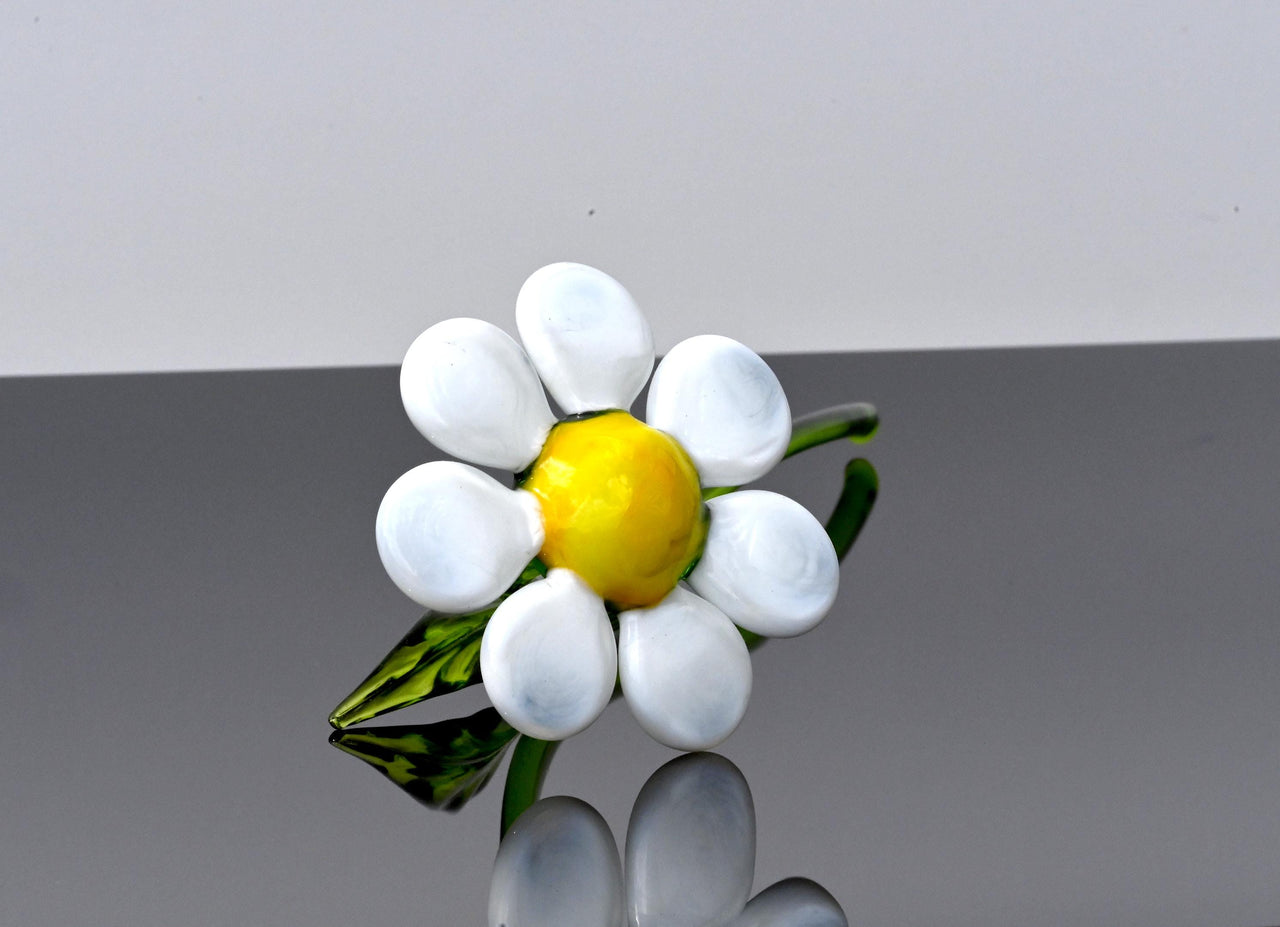 Hand-Blown Glass Daisy Vase: Light Green Art Glass Decor