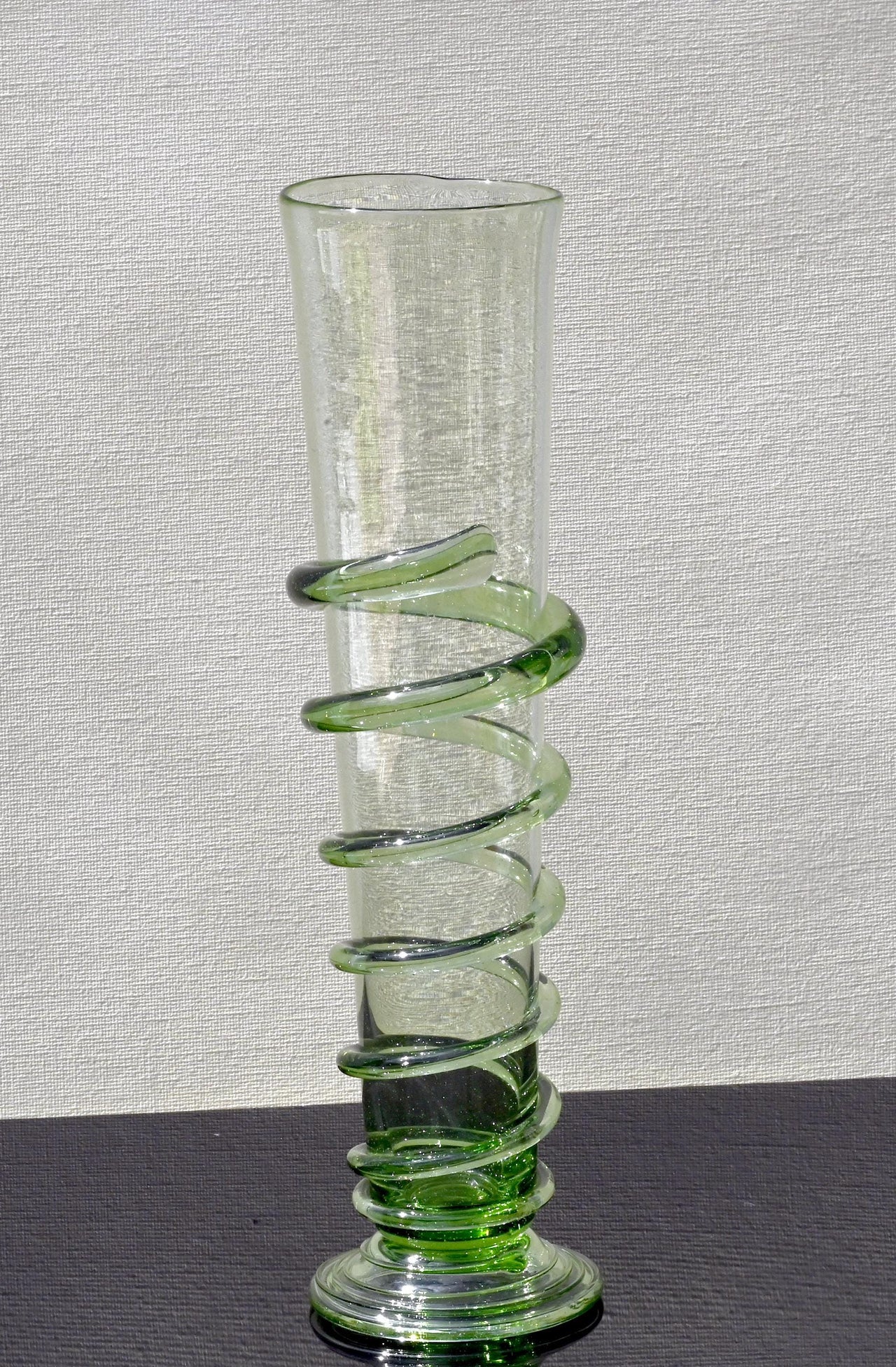 Hand-Blown Glass Daisy Vase: Light Green Art Glass Decor