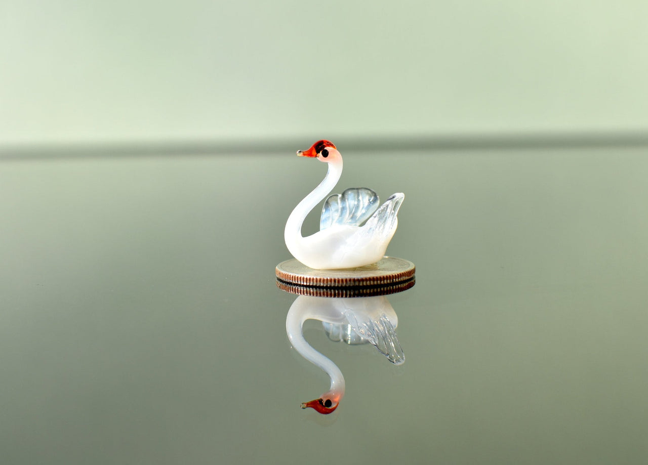 Swan, Swan Cake Topper, Swan Figurine, Glass Swan, Tiny Glass Animals, Swan Decor, Swan Gifts, Mini Glass Animals, White Swan, Decor, Art