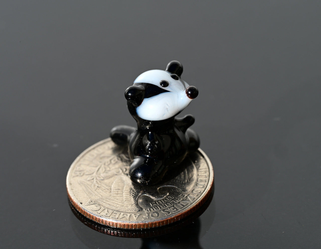 Tiny Glass Badger Figurine – Hand Blown Lampwork Miniature | Black & White Animal Sculpture | Collectible Desk Decor Gift