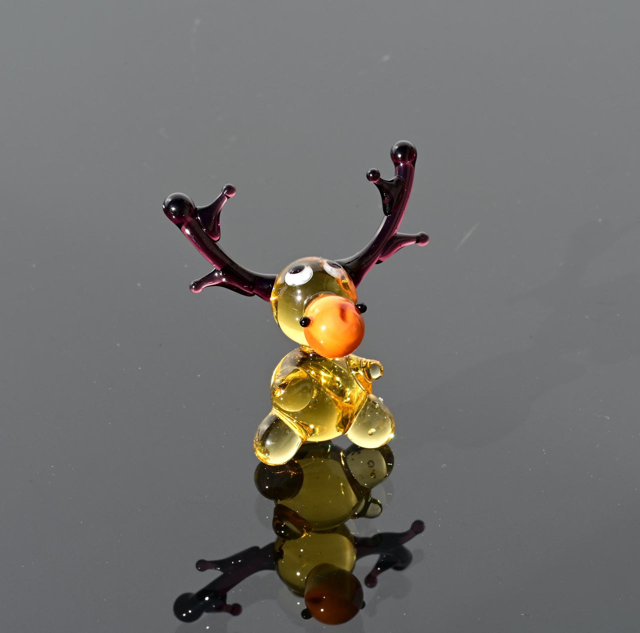 Moose Decor, Glass Animal Figurines, Moose, Tiny Glass Animals, Moose Gifts, Mini Glass Figurines, Glass Animals, Moose Art, Glass Moose