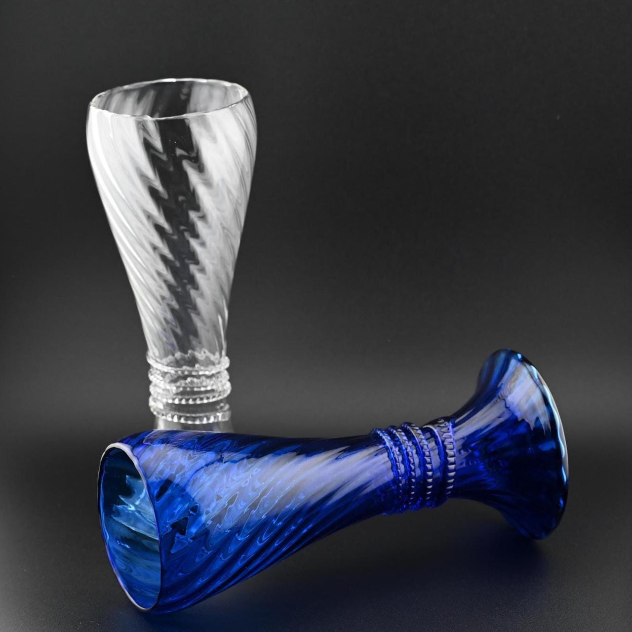 Handblown Cobalt Blue Glass Vase: Elegant Twisted Design