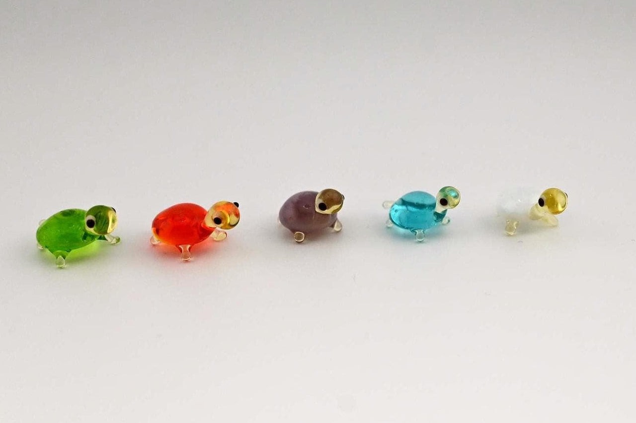 Hand Blown Mini Glass Turtles: Collectible Aquarium Decor