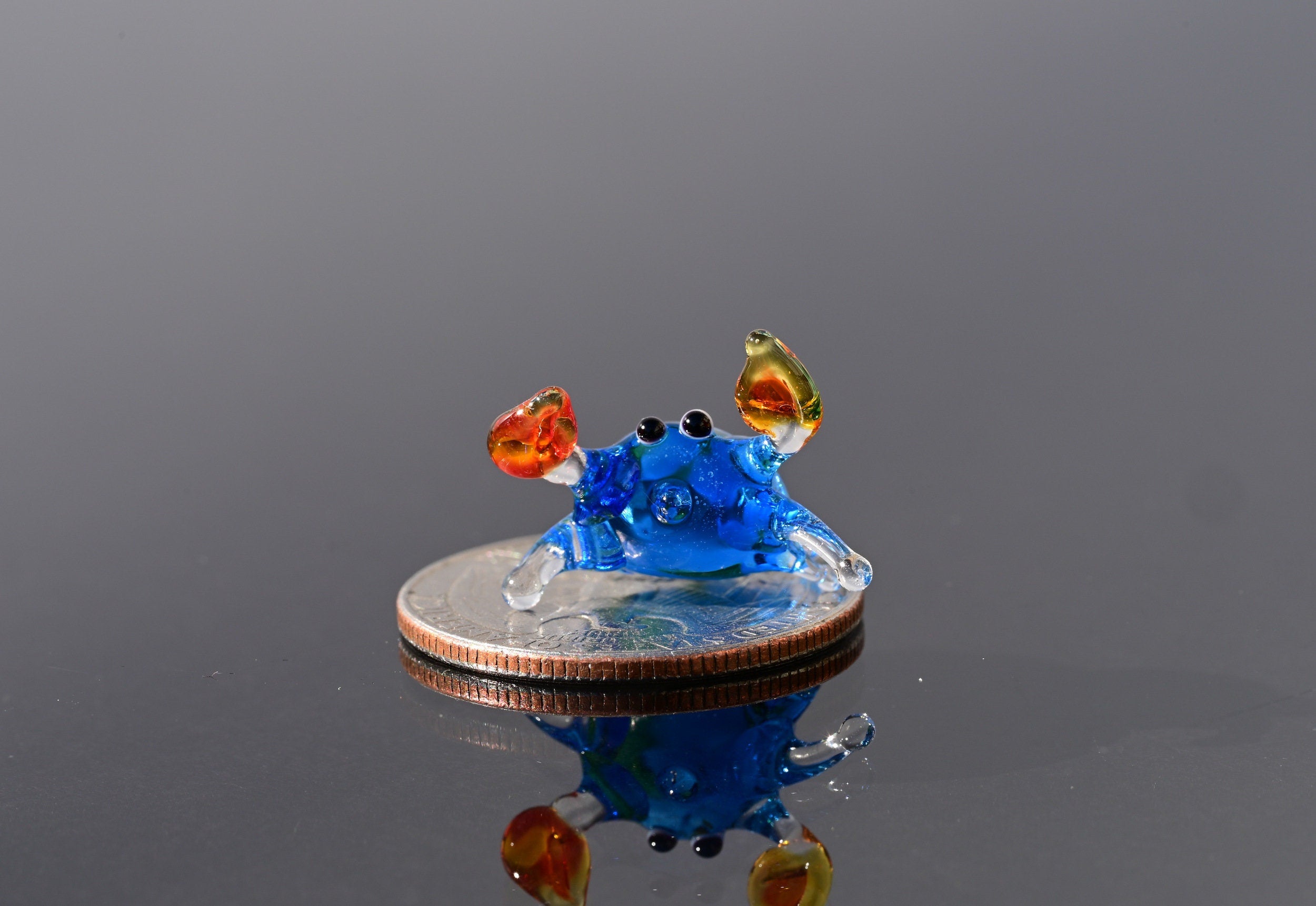 Tiny Glass Animals, Glass Crab, Blue Crab, Mini Glass Animals, Summer Decor, Crab Decor, Sea Animals, Hand Blown Glass, Glass Animals, Crabs