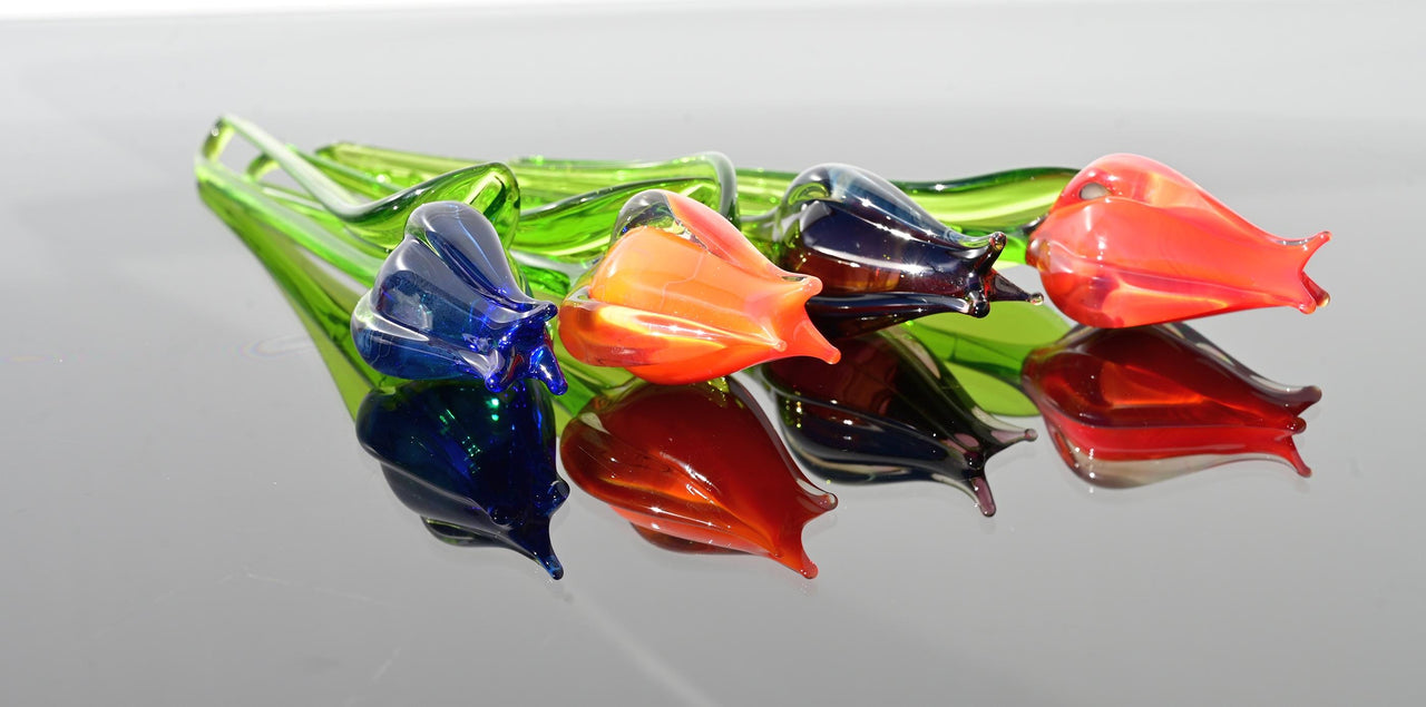 Handmade Glass Tulip Bouquet: Colorful Floral Sculpture, Flame Work Art.