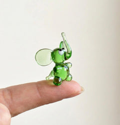 Hand Blown Green Glass Elephant Figurine – Lucky Miniature Sculpture