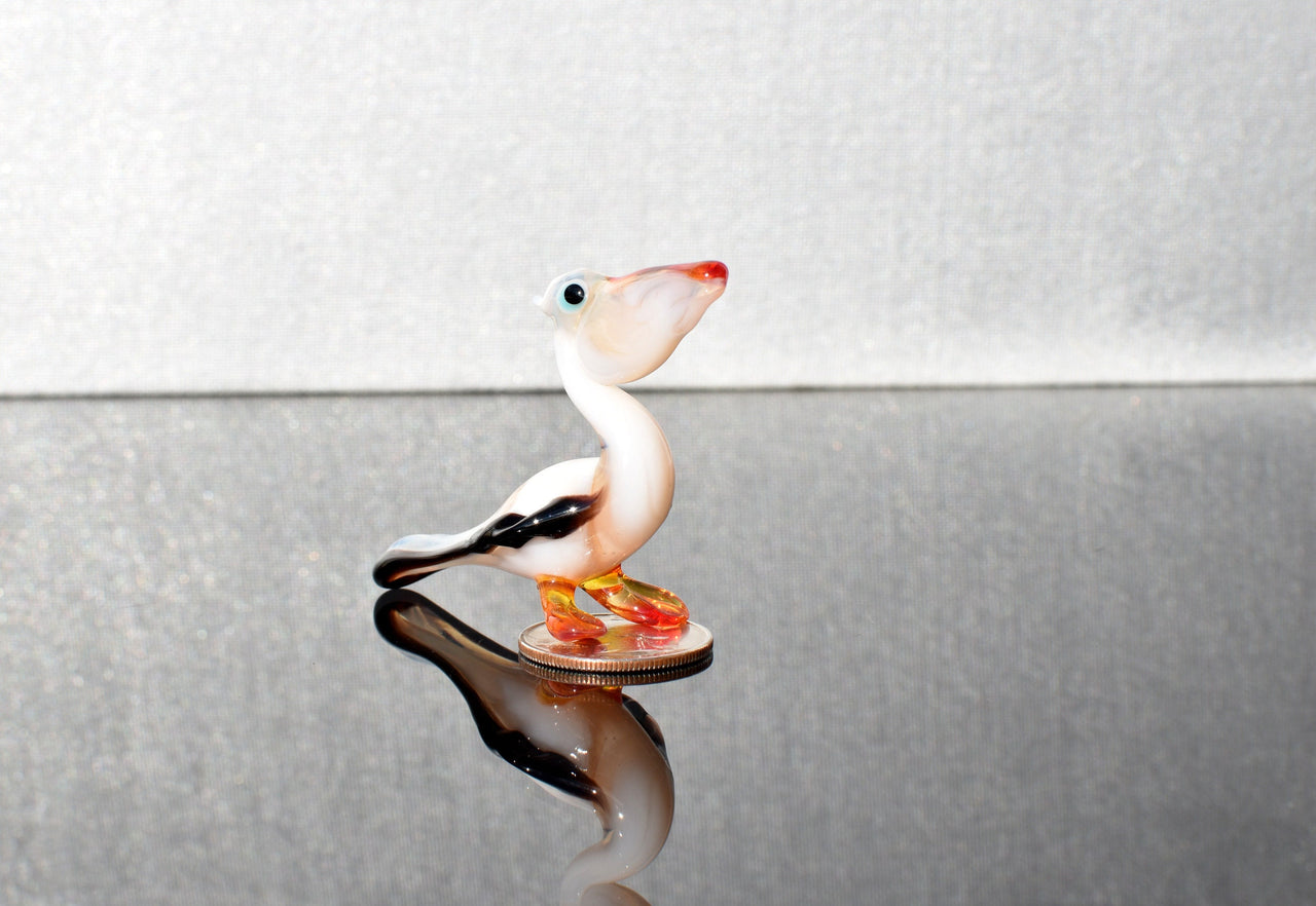 Handmade Glass Bird Figurine, Pelican Art, Mini Glass Animals, Glass Bird, Bird Gifts, Bird Figurines, Bird Decor, Glass Sculpture, Pelican