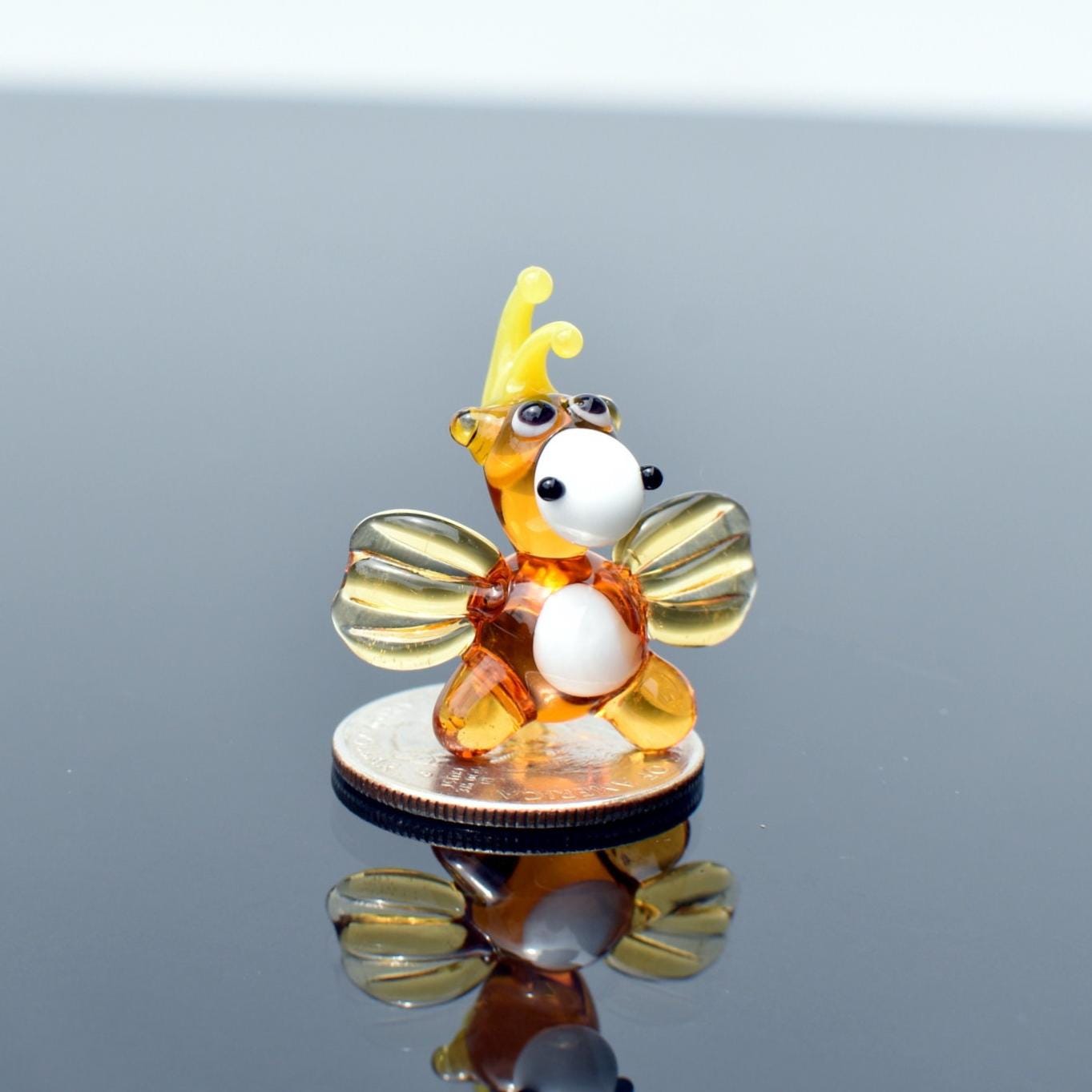 Dragon Miniature, Dragon Gifts, Tiny Glass Animals, Fantasy Miniatures, Yellow Glass Dragon, Mini Glass Animals, Dragon Statue, Amber Art