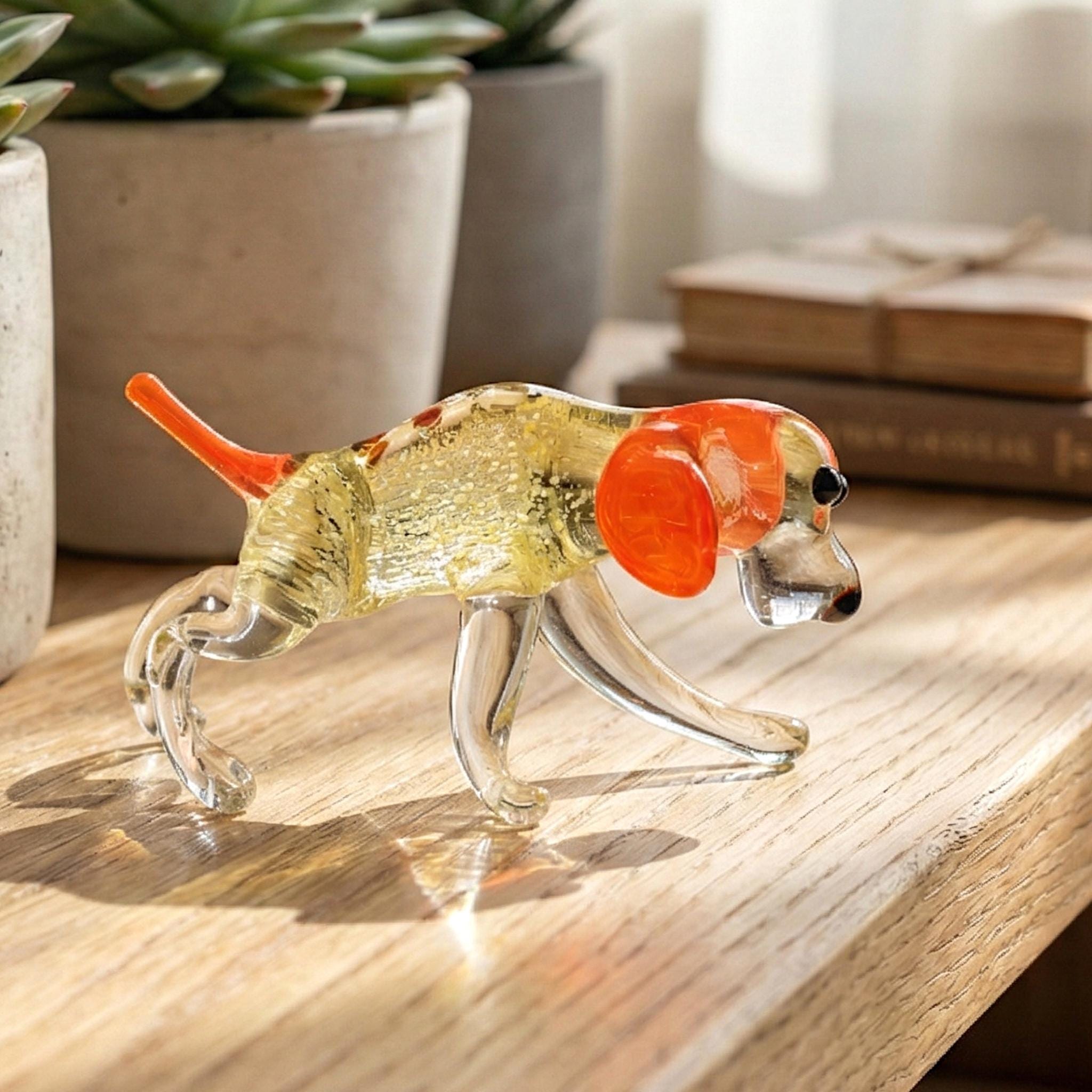 Hunting Dog, Brittany Spaniel, Dog Figurine, Dog Statue, Pointer Dog, Glass Animals, Bird Dog, Dog Memorial Gift, Glass Dog, Setter