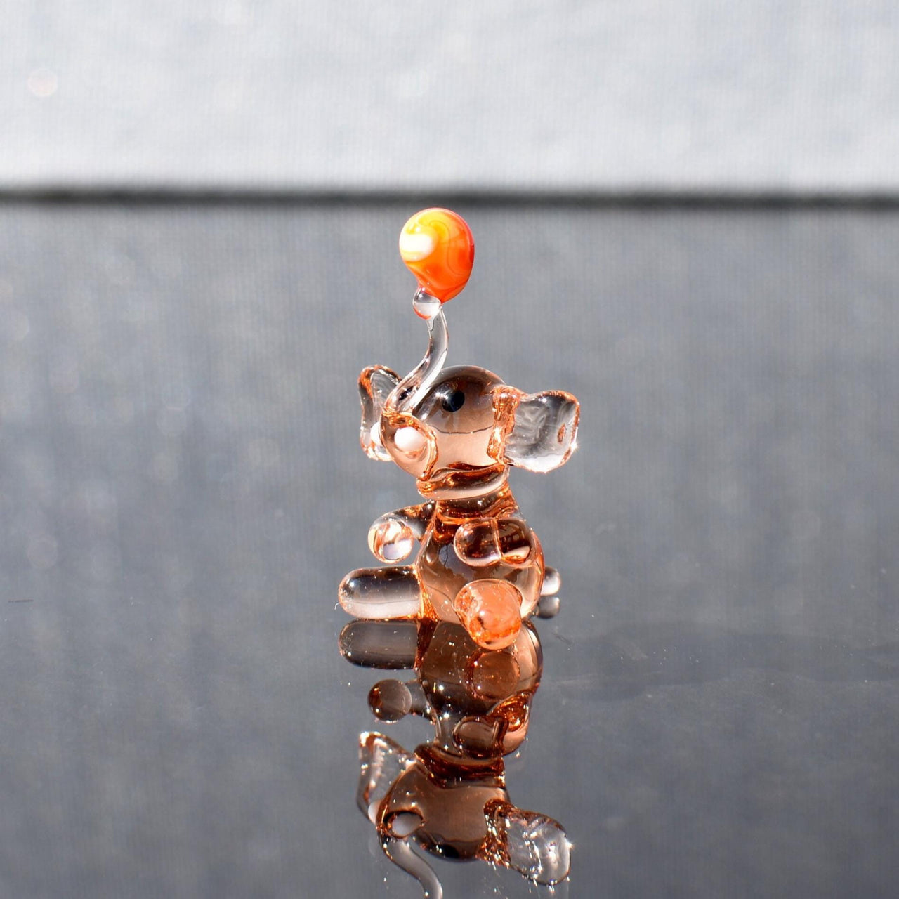 Elephant Gifts, Elephant Figurine, Glass Elephant, Tiny Glass Animals, Elephant Decor, Mini Glass Animals, Amber Glass, Glass Animals, Art