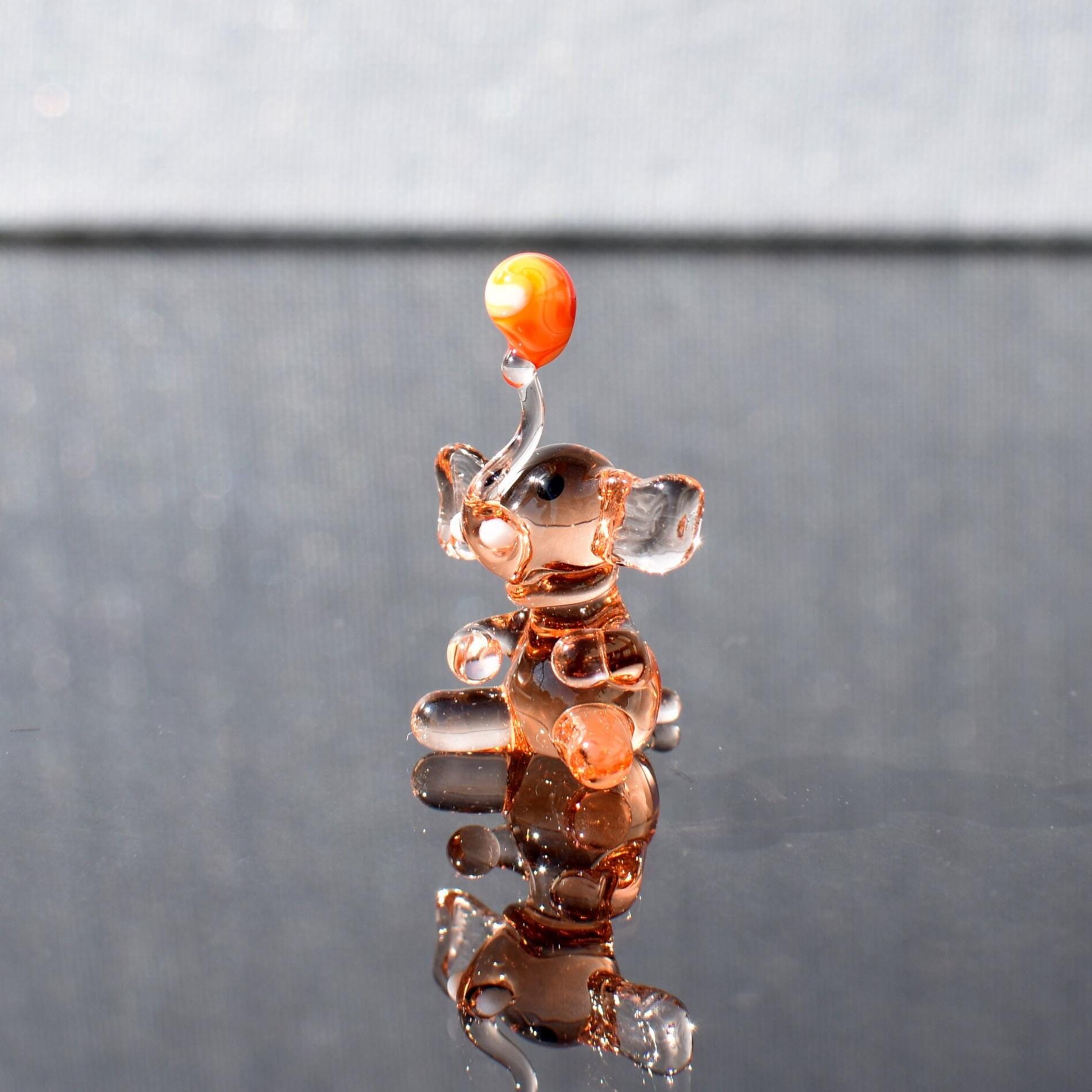 Elephant Gifts, Elephant Figurine, Glass Elephant, Tiny Glass Animals, Elephant Decor, Mini Glass Animals, Amber Glass, Glass Animals, Art