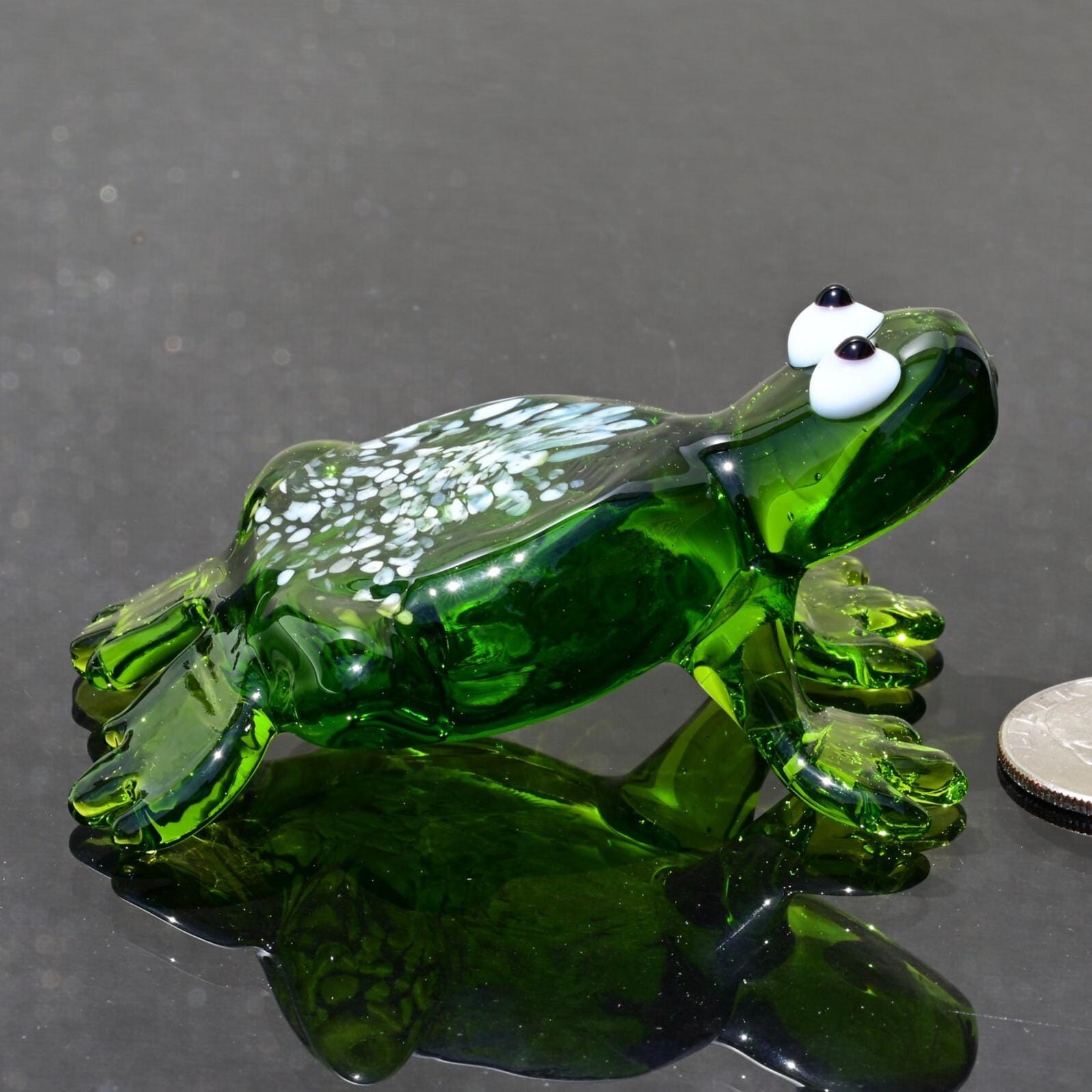 Blown Glass Frogs, Glass Sculptures, Glass Frog, Frog Gifts, Glass Animals, Glass Figurines, Frog Figurines, Cute Frog, Lampwork Glass