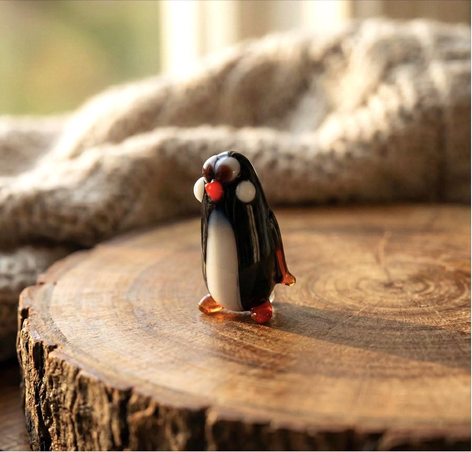Tiny Glass Animals, Penguin Gifts, Mini Glass Animals, Penguin Gift, Glass Bird Figurine, Penguin Art, Glass Bird, Penguins, Penguin