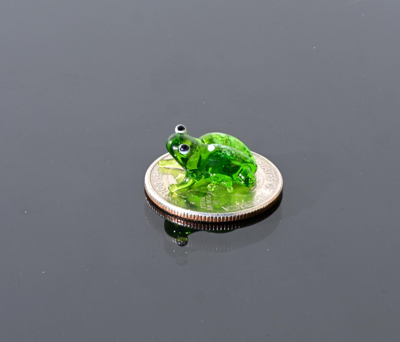Glass Animal Figurines, Glass Frog, Glass Animals, Tiny Glass Animals, Miniature Glass Animals, Cute Frog, Lampwork Glass, Frog Gifts