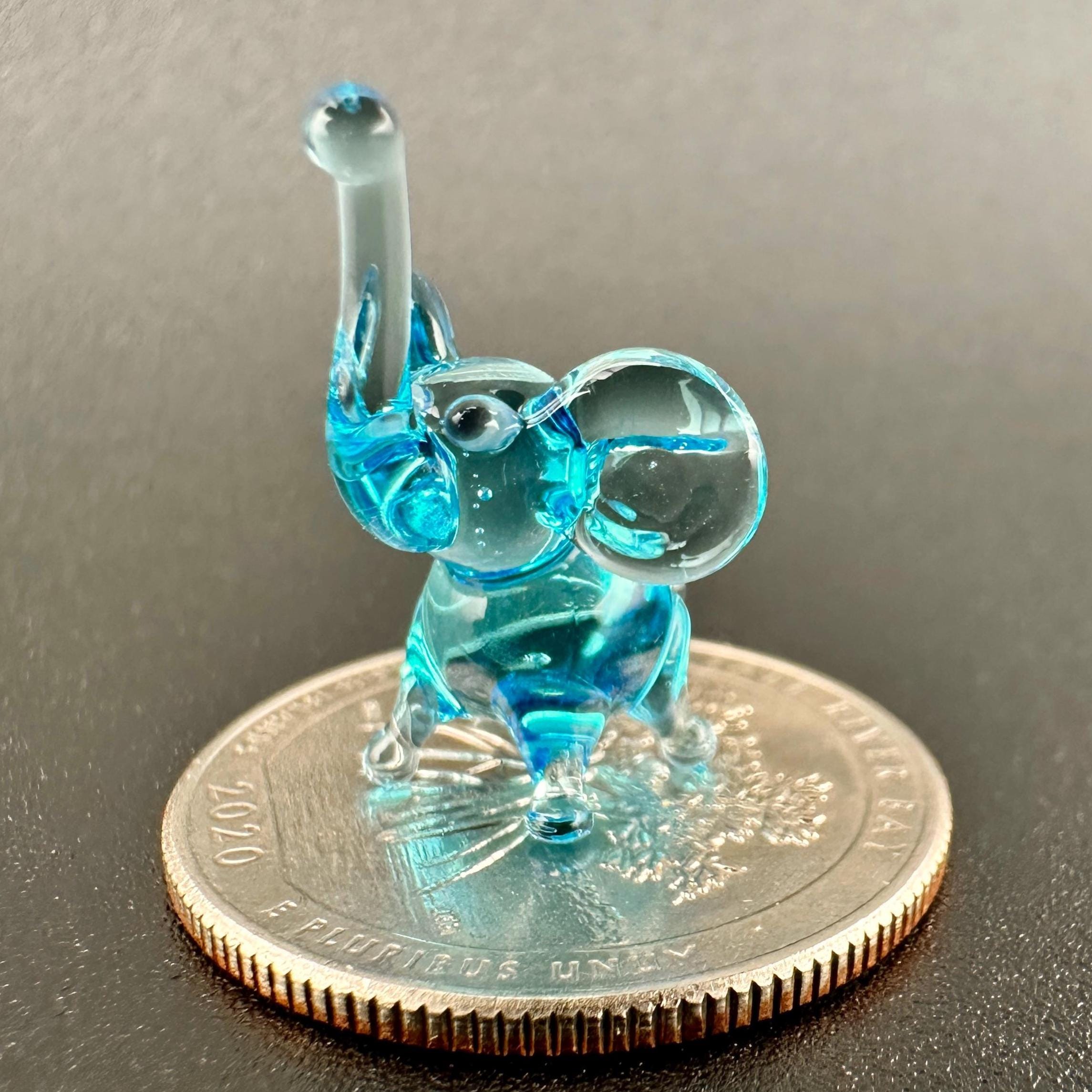 Tiny Blue Glass Elephant Figurine – Handmade Blown Glass Mini Animal Sculpture, Cute Desk Decor Gift, Mothers Day Gifts