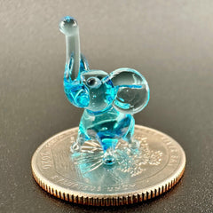 Tiny Blue Glass Elephant Figurine – Handmade Blown Glass Mini Animal Sculpture, Cute Desk Decor Gift, Mothers Day Gifts