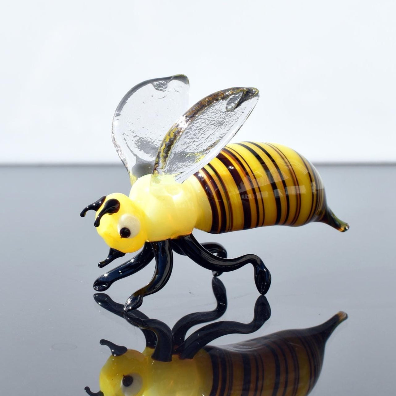 Bee Gifts, Bee Decor, Glass Sculpture, Bumble Bee, Honey Bee, Glass Animals, Blown Glass Animals, Glass Bee, Bees, Honey Bee Decor, Art
