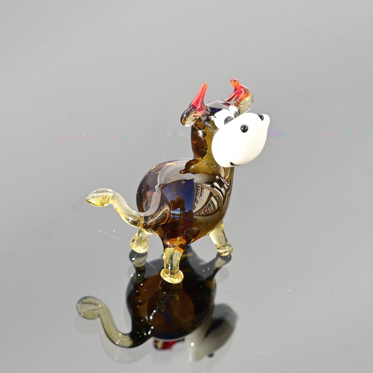 Hand Blown Glass Cow Figurine – Tiny Whimsical Sculpture, Mini Farm Animal Decor Gift