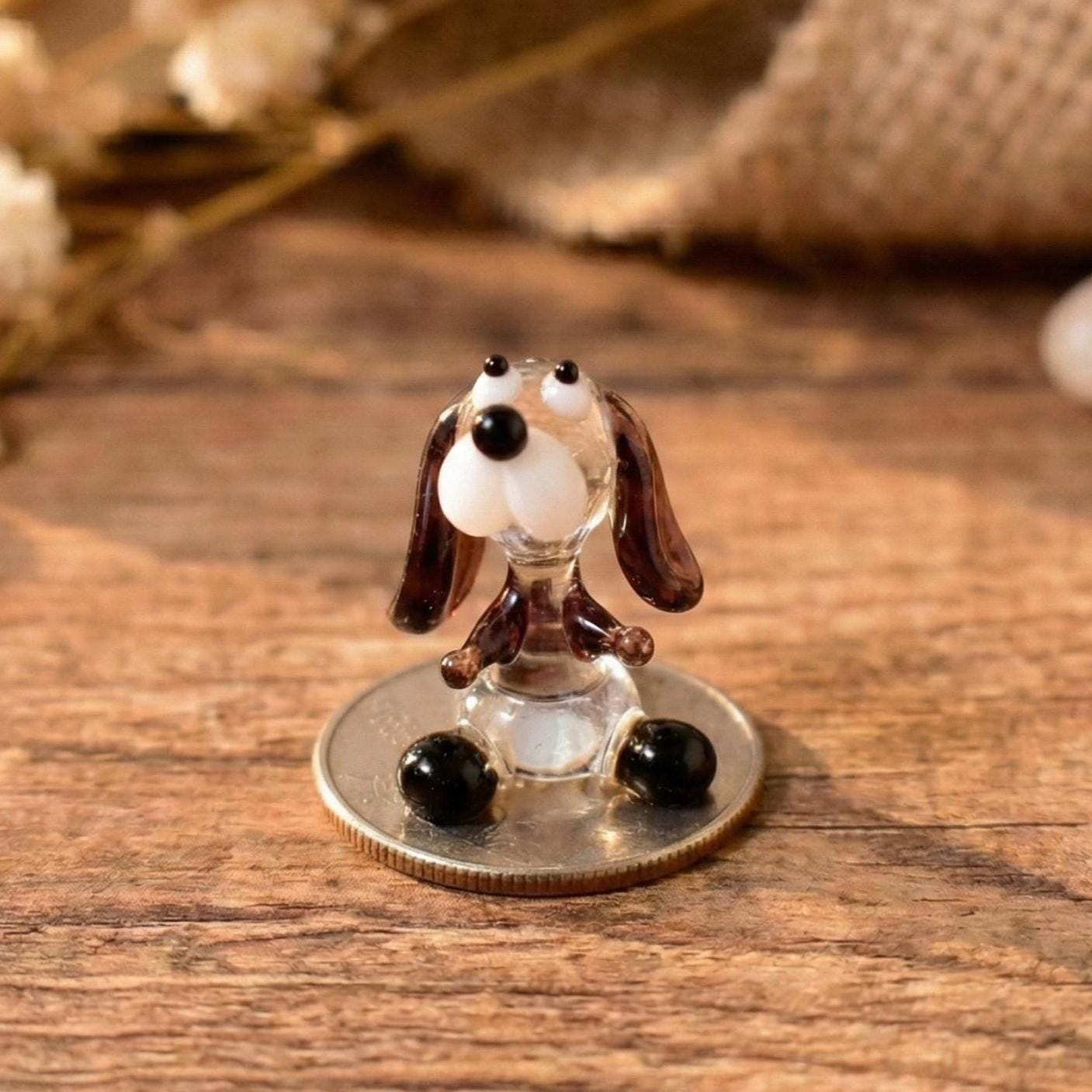Glass Dog Figurine, Beagle Art, Tiny Glass Animals, Beagle Puppy, Miniature Glass Animals, Mini Dog Figurine, Dog Memorial Gift,