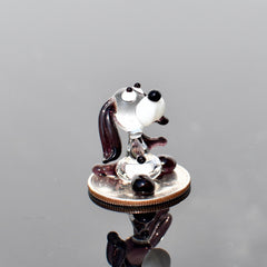 Glass Dog Figurine, Beagle Art, Tiny Glass Animals, Beagle Puppy, Miniature Glass Animals, Mini Dog Figurine, Dog Memorial Gift,