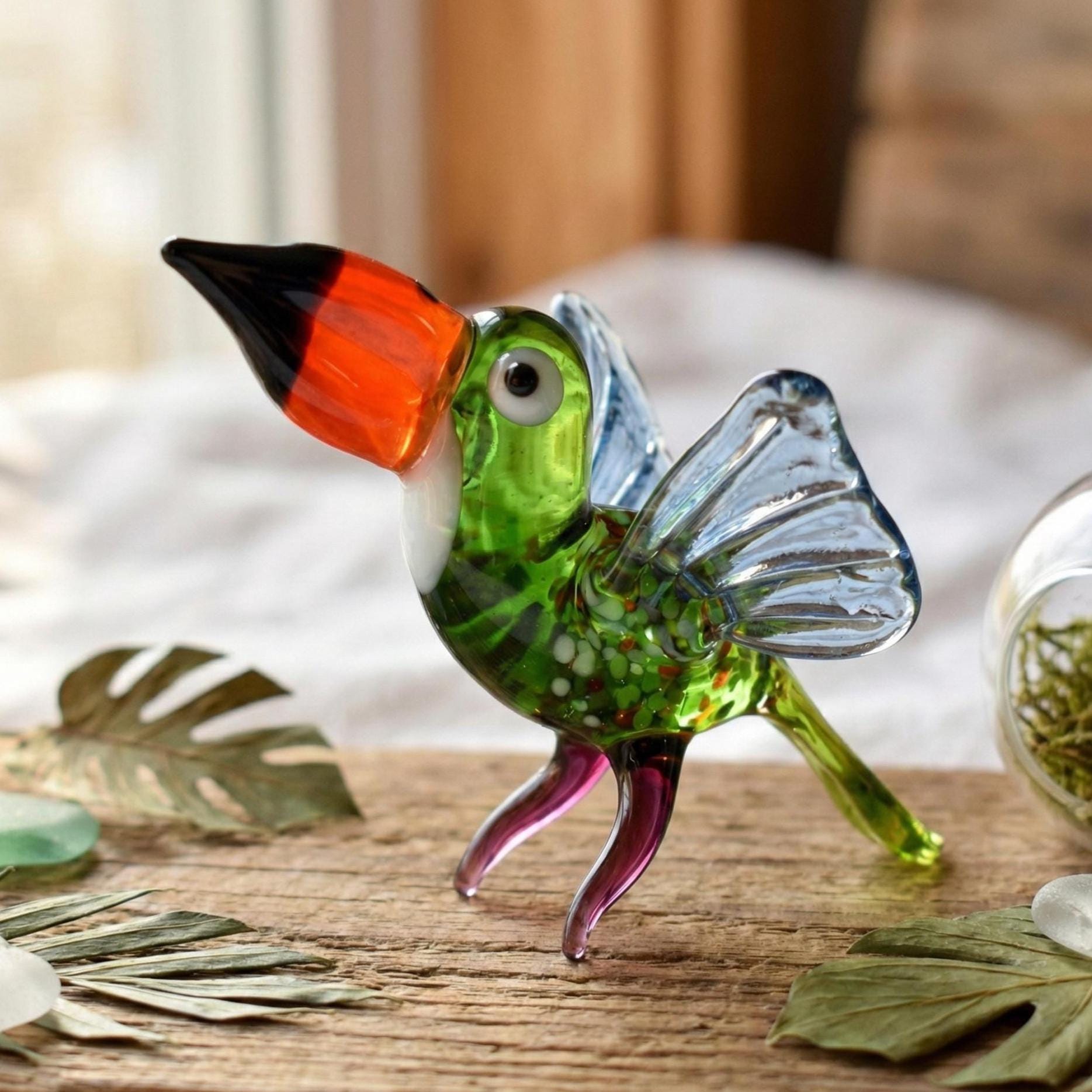Toucan Gift for Bird Lovers, Glass Toucan Sculpture Figurine, Blown Glass Bird, Blown Glass Animals Tropical Jungle Decor, Mothers Day Gifts