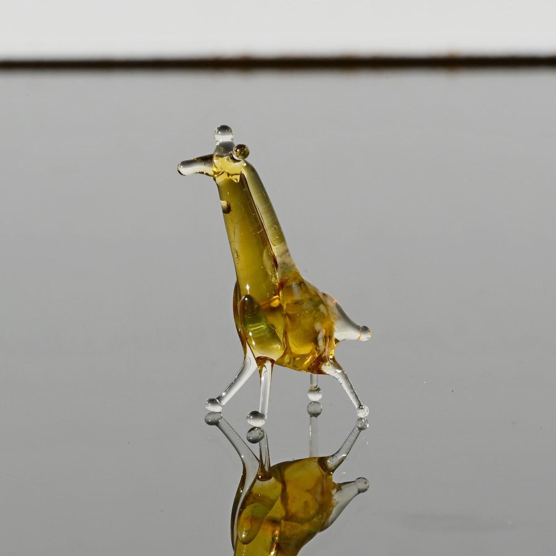 Tiny Glass Animals, Giraffe Gifts, Glass Giraffe, Mini Glass Animals, Safari Animals, Giraffe Figurine, Miniature Giraffe, Art, Decor