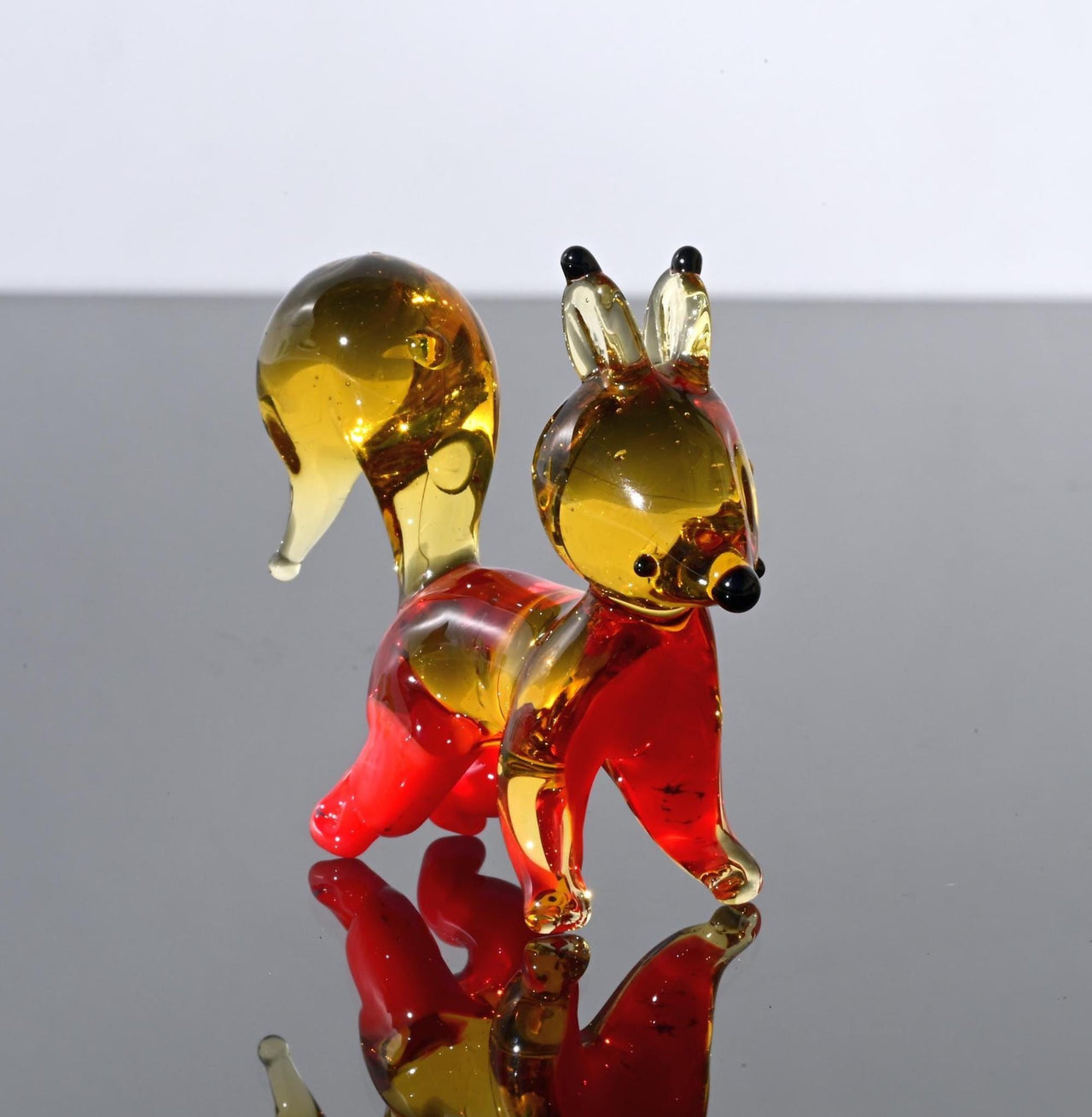 Squirrel Gifts, Squirrel Figurine, Squirrel Decor, Squirrel Art, Glass Sculpture, Glass Animals, Red Squirrel, Glass Figures, Squirrel Gift