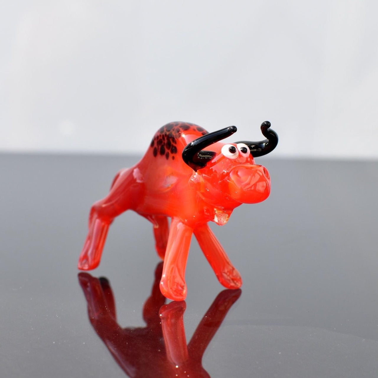 Handmade Red Glass Bull, Glass Bull Figurine, Bull Statue, Bull Sculpture, Red Glass Bull, Glass Sculpture, Glass Animals,  Glass Art,