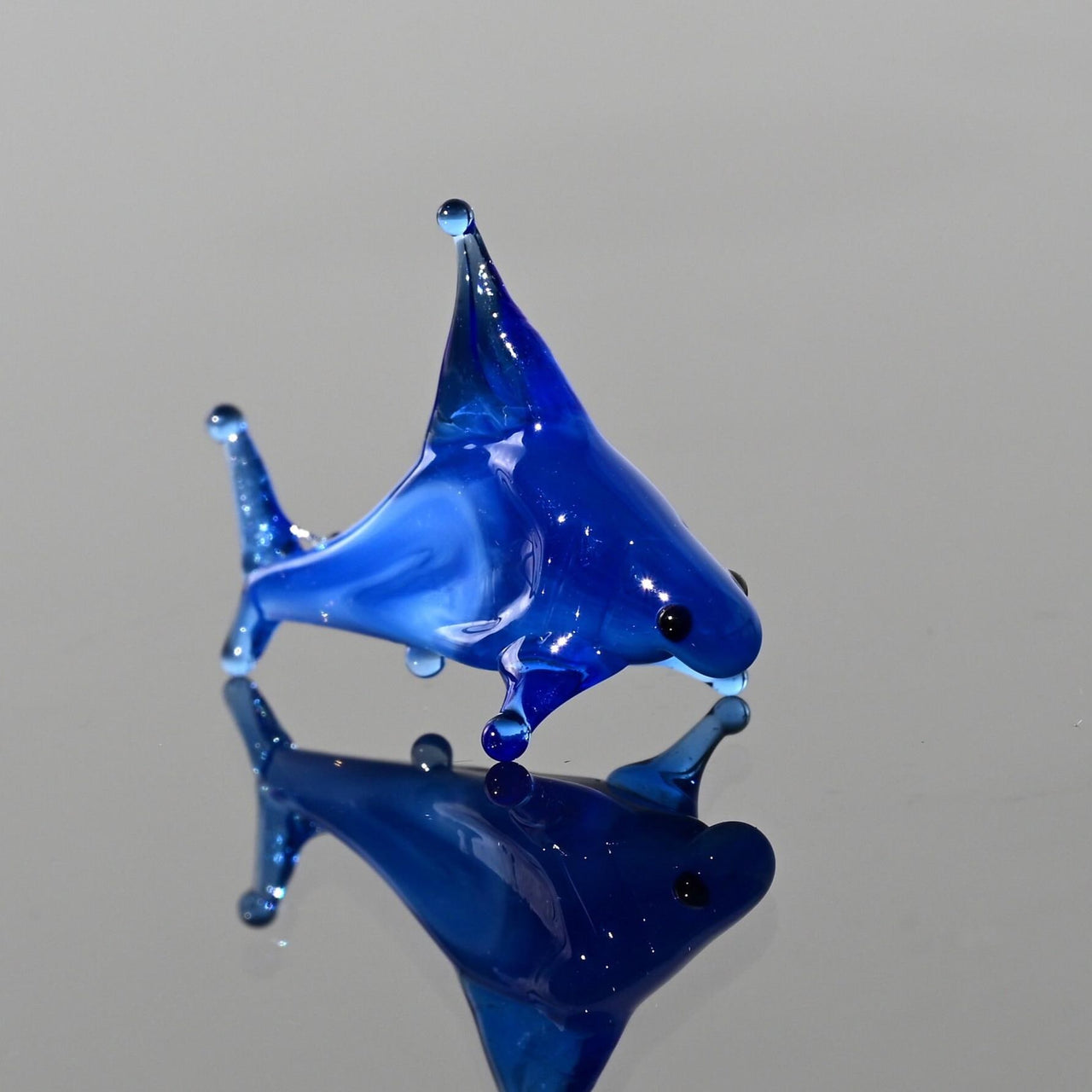 Shark Gifts, Shark Decor, Tiny Glass Animals, Shark, Glass Fish, Mini Glass Animals, Shark Art, Glass Animals, Shark Cake Topper