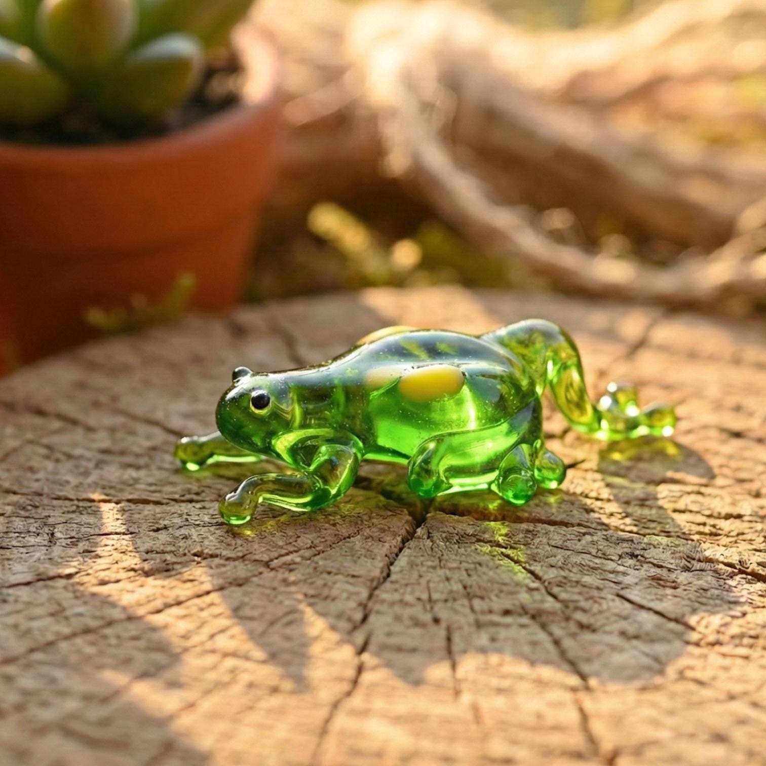 Glass Animals, Frog Figurines, Glass Frog, Tiny Glass Animals, Miniature Glass Animals, Cute Frog, Mini Frog, Lampwork Glass, Frog Gifts