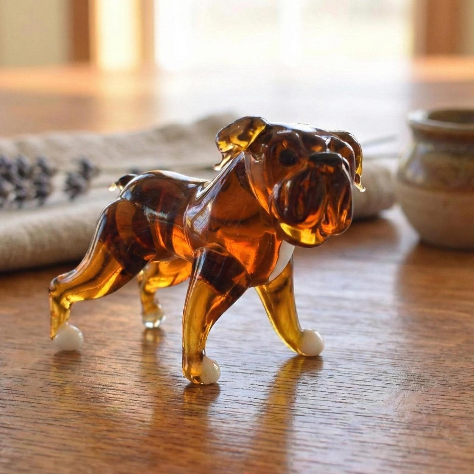 English Bulldog Figurine, Dog Memorial Gift, English Bulldog Gifts, Red & White Glass Dog, Blown Glass Animals, Bulldog Art Decor