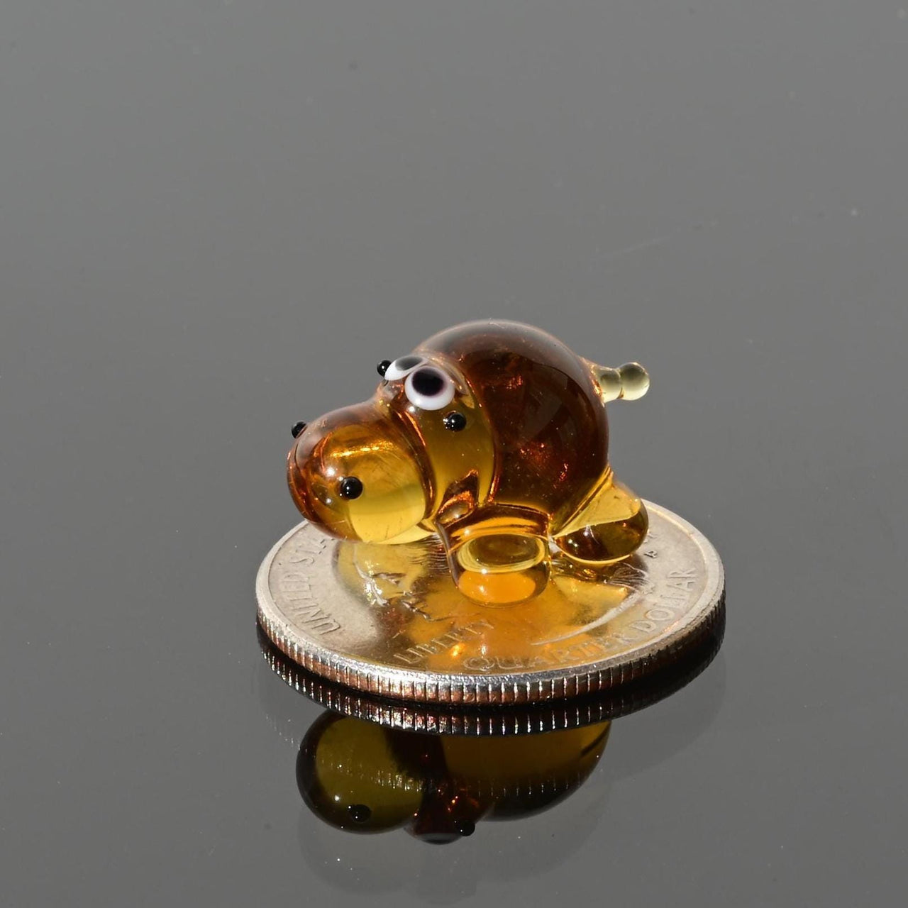 House Hippo Figurine, Blown Glass Animals, Tiny Glass Animals, Whimsical Glass Hippo Gifts, Glass Animals, Safari Animals, Mini Figurine
