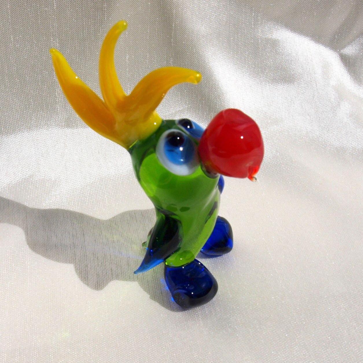 Green Parrot, Parrot Figurine, Glass Bird Sculpture, Gift for Bird Lovers, Blown Glass Bird Figurine, Glass Parrot, Blown Glass Animals Art