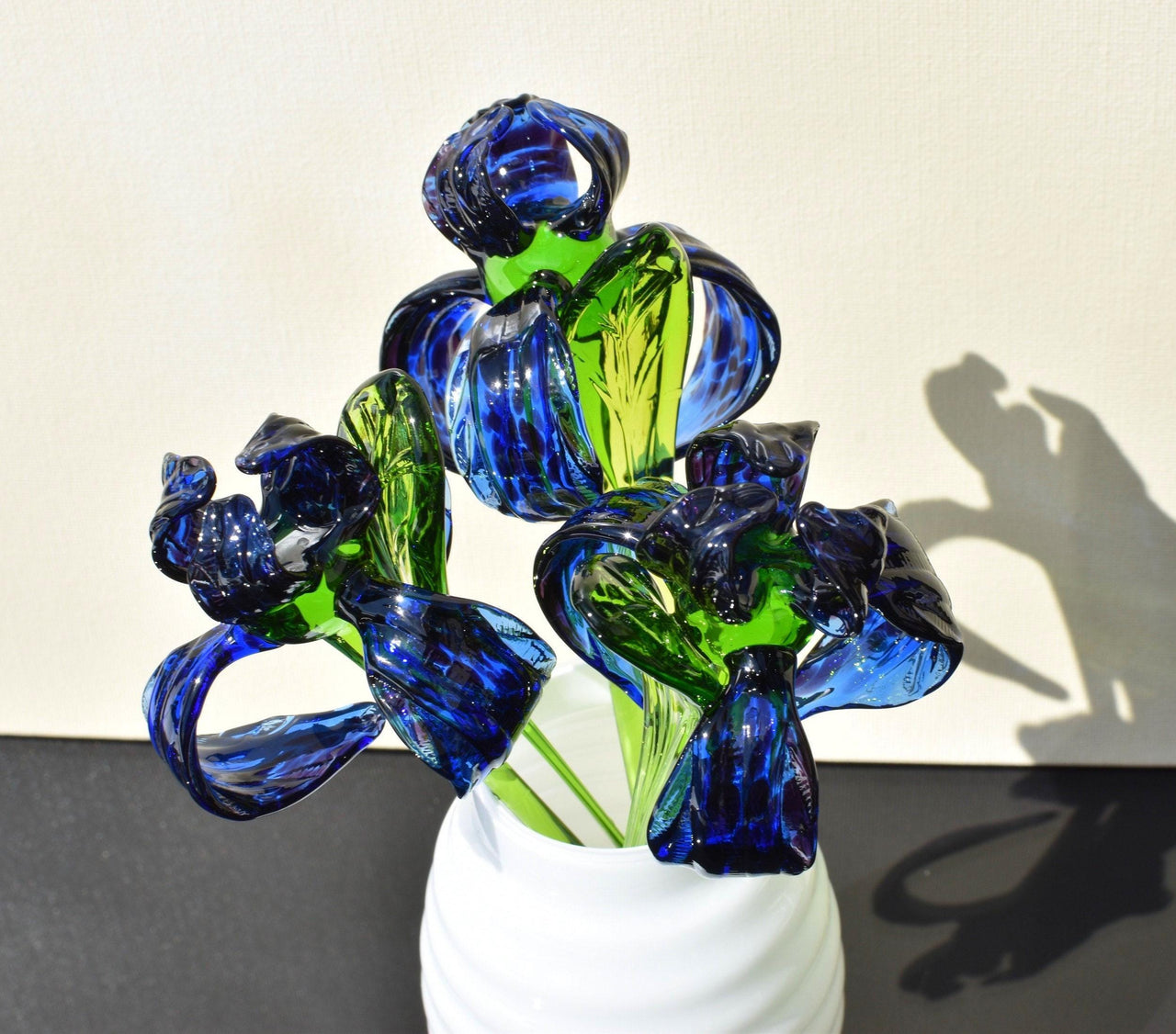 Glass Iris, Iris Gift, Iris Art, Glass Flowers Bouquet, Glass Birth Month Flower, Desk Decor For Women, Mini Glass Flowers Mothers Day Gifts