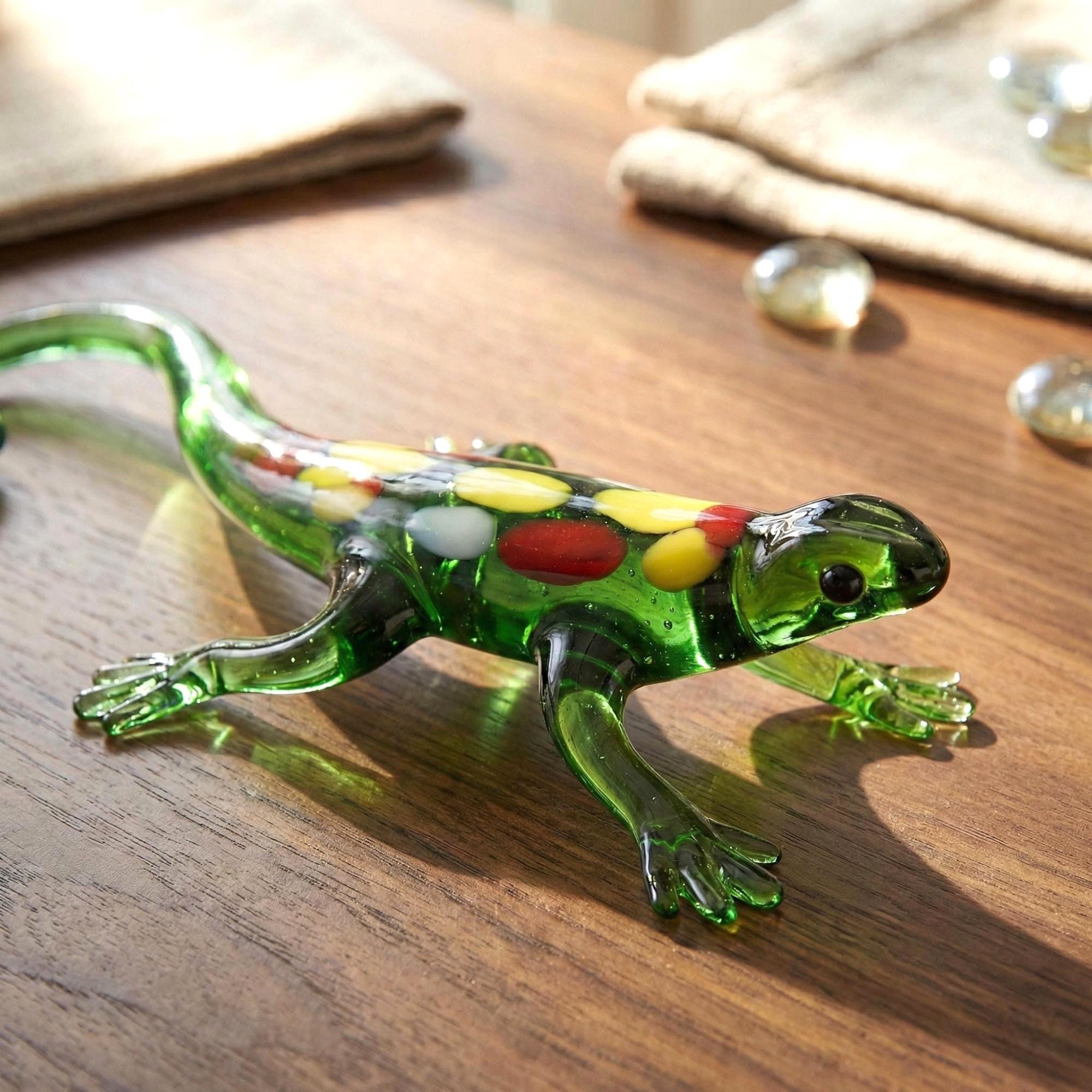 Handmade Glass Lizard, Salamander, Reptile Decor, Mini Glass Animals, Reptile Art, Glass Animals, Glass Sculpture, Green Lizard, Reptile