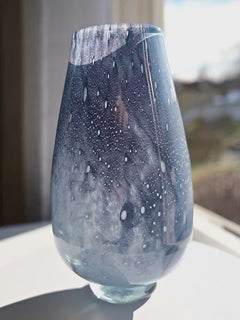 Small Hand-Blown Blue Glass Vase – Murano-Style Art Decor